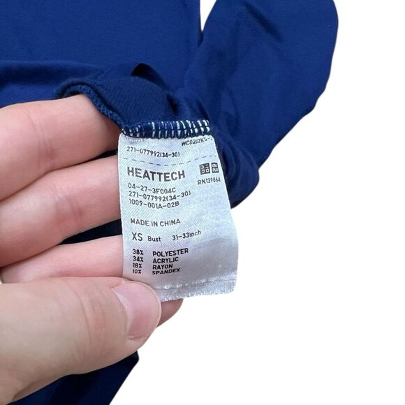Uniqlo Royal Blue Thin Long Sleeve Tee XS - Picture 4 of 4